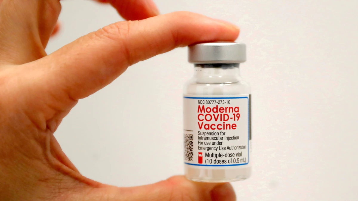 CDC Director OKs Booster Shot Recommendation for All Three COVID-19 Vaccines in US