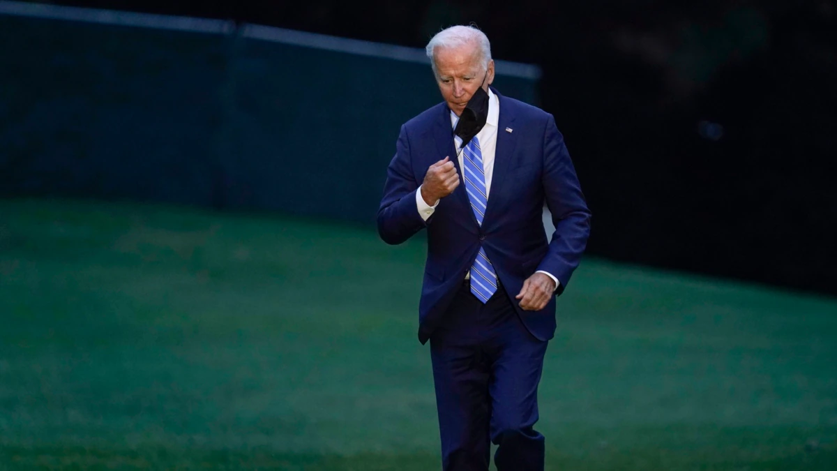 As Biden’s Approval Rating Slumps, Disenchantment Grows