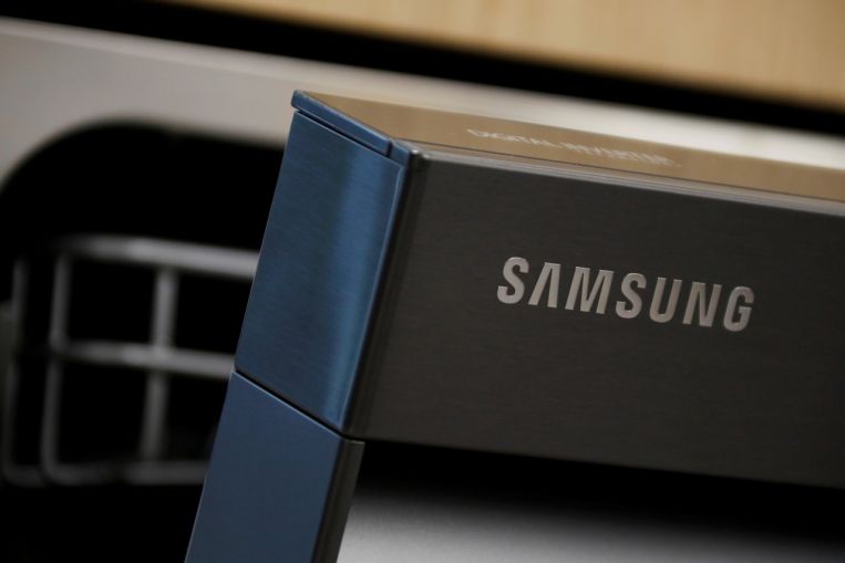 Samsung says component shortages to affect some chip demand; profit hits 3-year high, Companies & Markets News & Top Stories