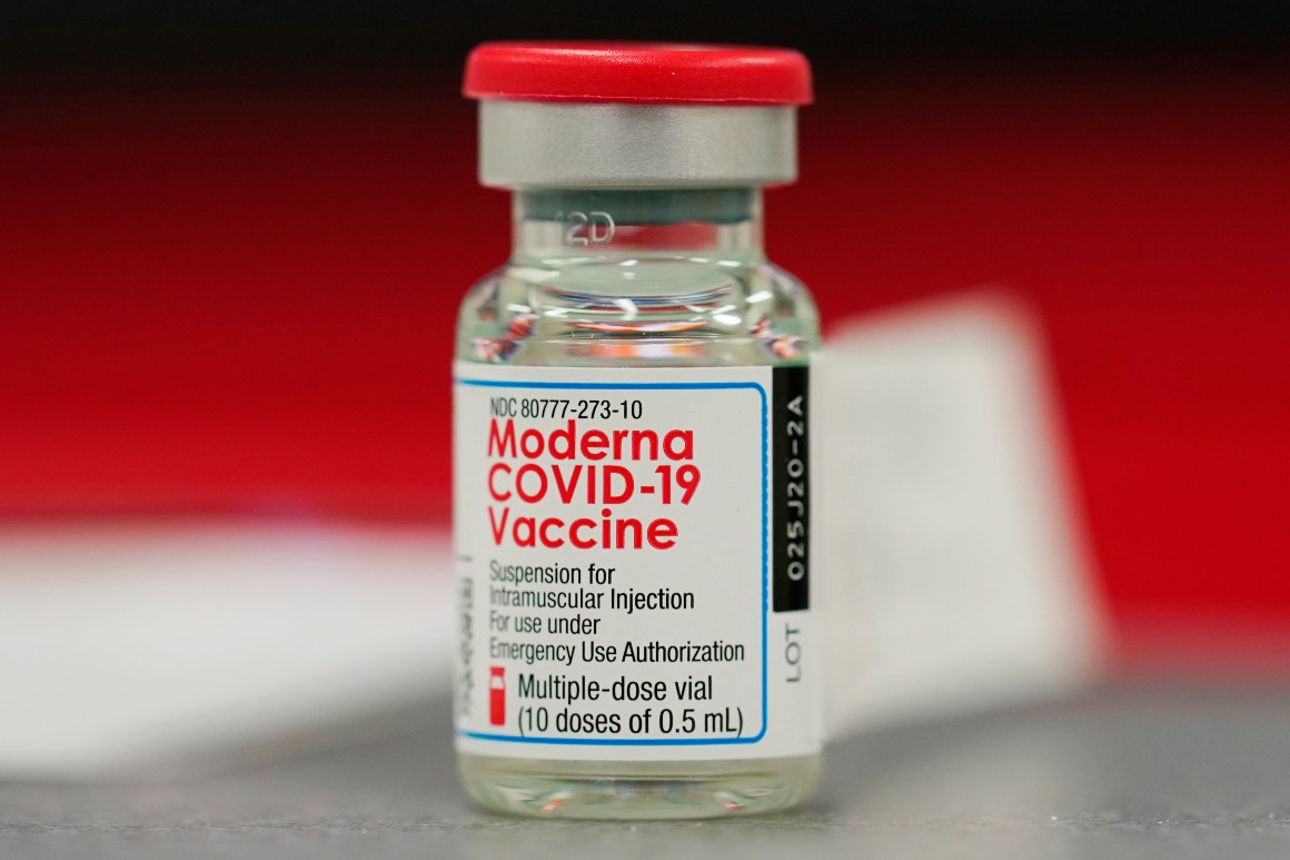 FDA advisers endorse Moderna booster shot: Three takeaways