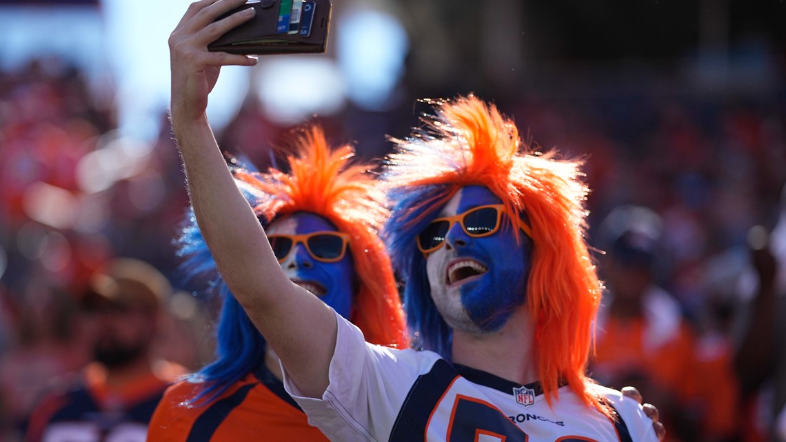 Denver Broncos vs Las Vegas Raiders: Game day, fan info Oct. 17