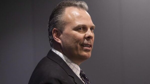 Winnipeg Jets GM Cheveldayoff bears no responsibility in Blackhawks scandal, NHL says