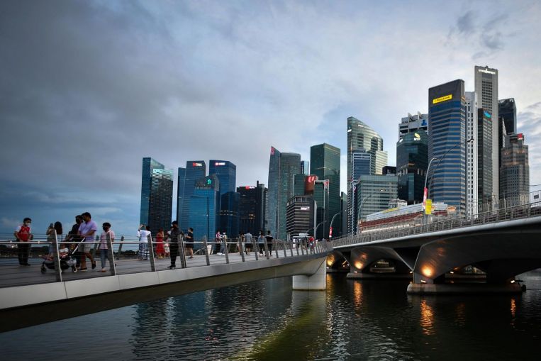 Wealthy investors in Singapore thinking of relocating their families: Survey, Invest News & Top Stories