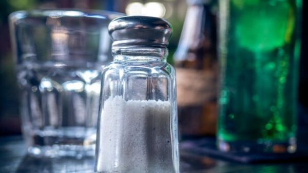 Cutting out even a little salt can have big health benefits, Food News & Top Stories