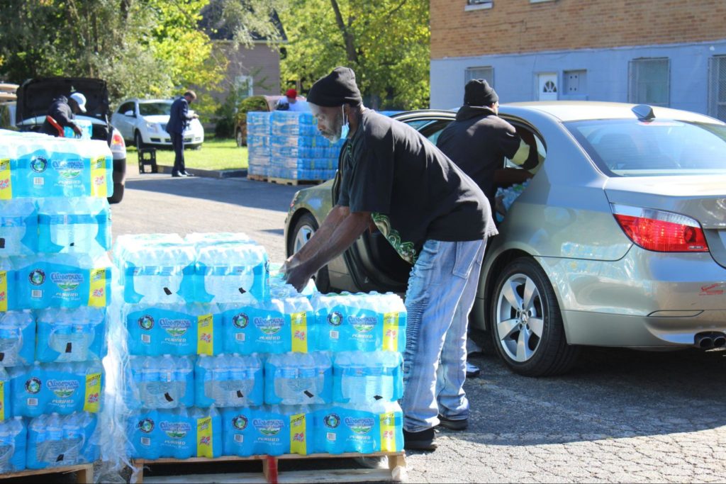 Michigan city on edge as lead water crisis persists