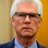 Jim Carr says he respects Trudeau’s decision to drop him from federal cabinet