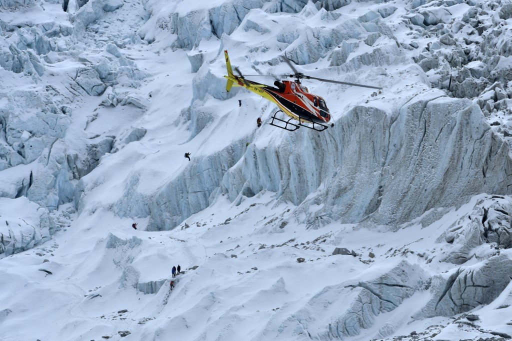 Nepal recovers bodies of French climbers lost in Himalayas