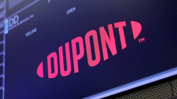 DuPont Plans Moves That Would Remake Chemicals Company