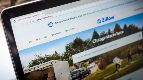 Zillow Quits Home-Flipping Business, Cites Inability to Forecast Prices