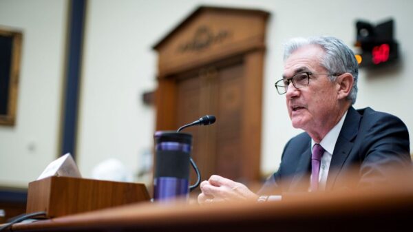 Fed Chair Powell Seen Visiting White House on Thursday