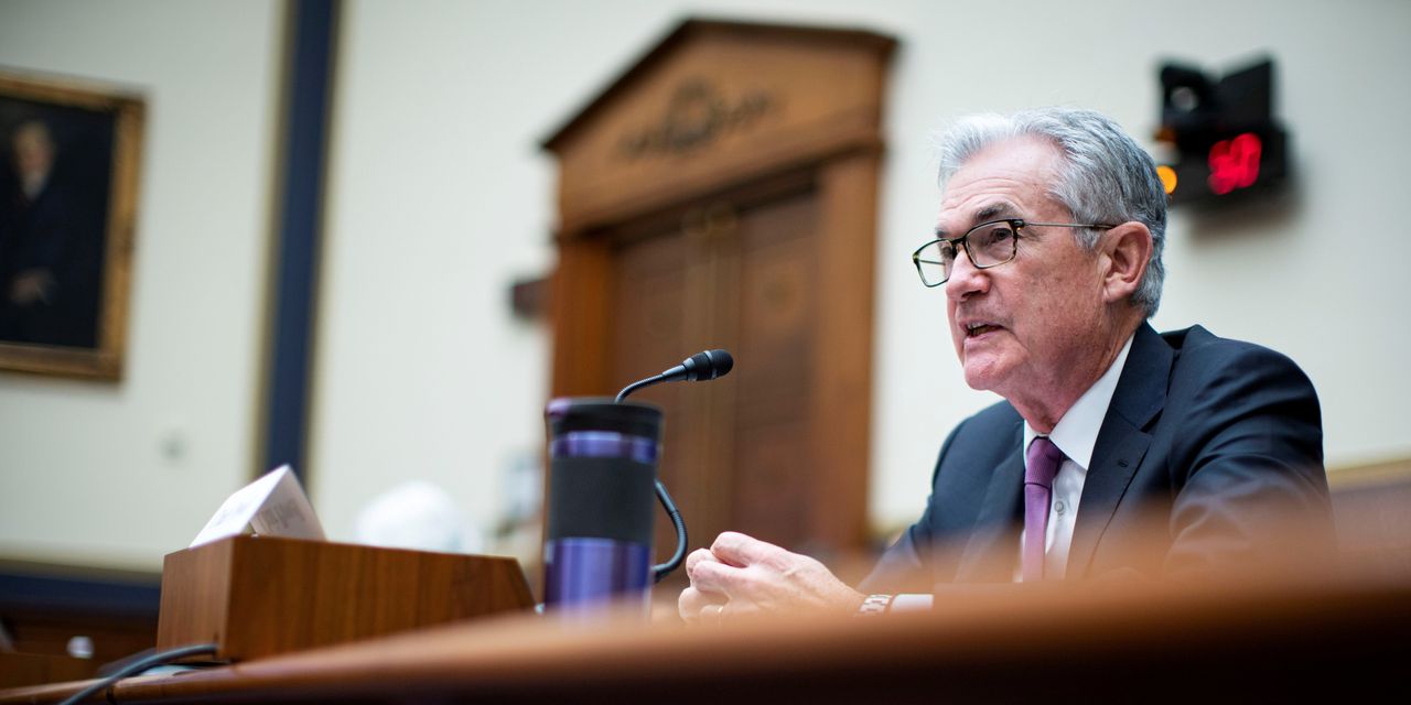 Fed Chair Powell Seen Visiting White House on Thursday