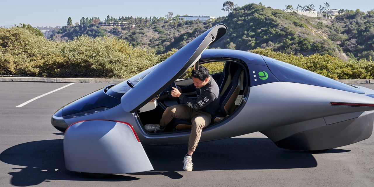 Solar-Powered Cars Are Almost Ready to Hit the Road