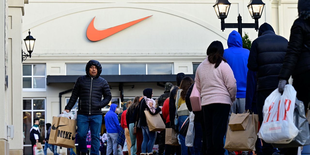 Black Friday Purchasing Is Again, however the Doorbusters Aren’t