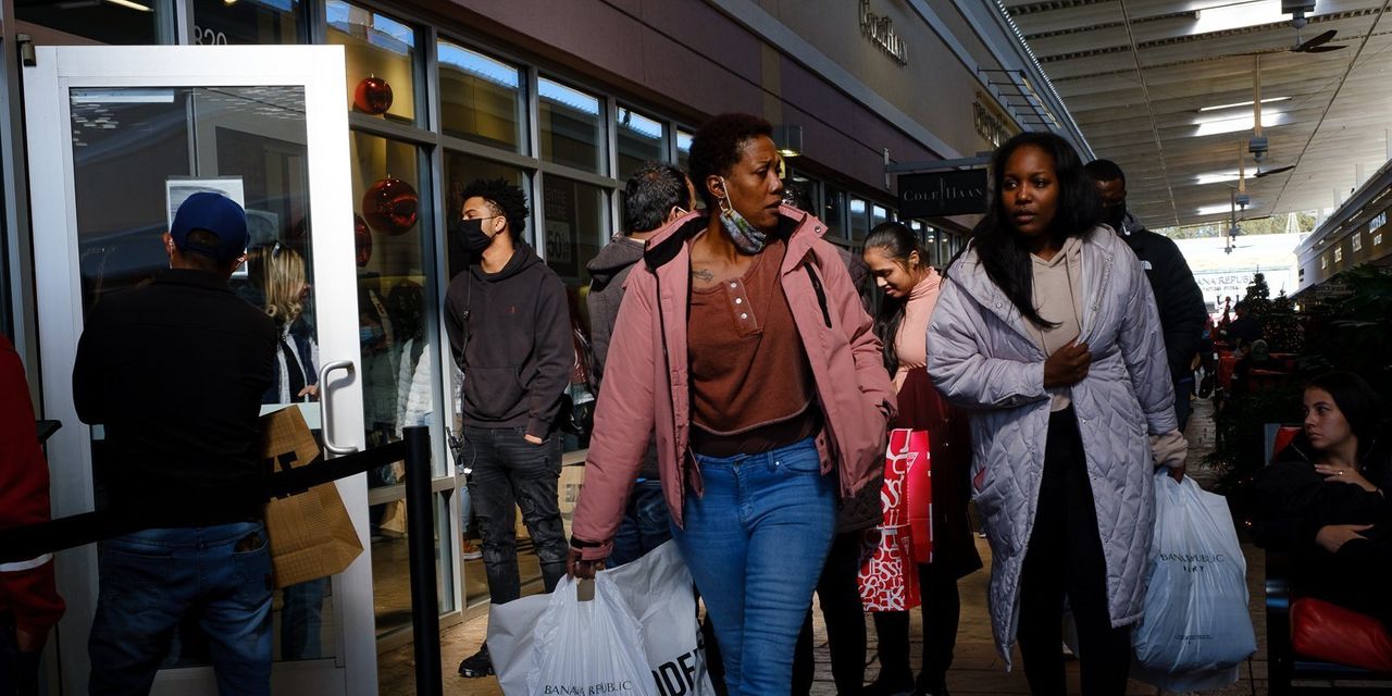 Black Friday Introduced Customers Again to Shops