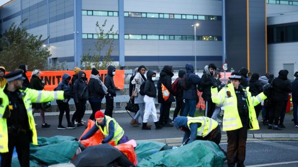 Amazon Vehicles Snarled in U.Ok. Amid Local weather Protest Blockades