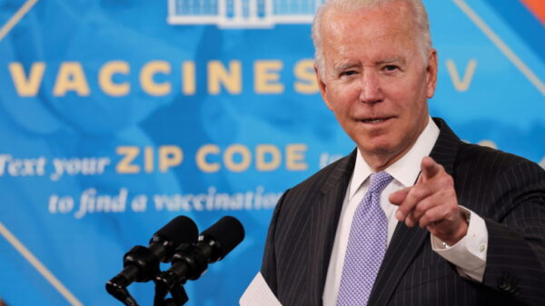 White Home says 92 % of federal employees beneath mandate are vaccinated