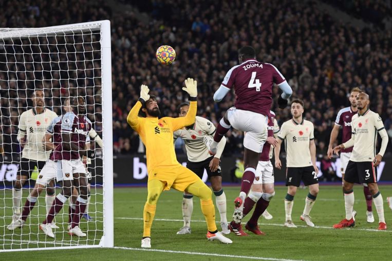 Football: West Ham beat Liverpool 3-2 to end record bid, Football News & Top Stories