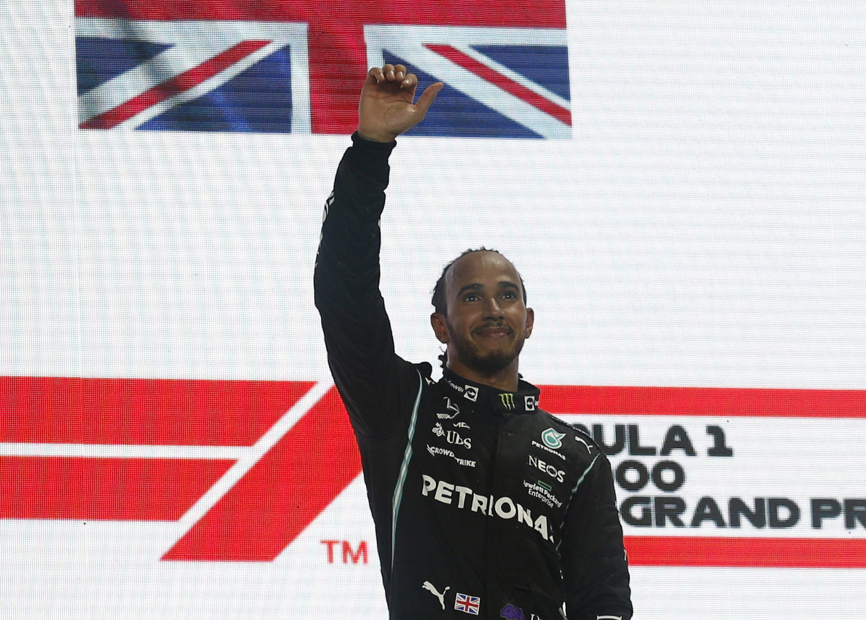 Hamilton wins in Qatar, cuts Verstappen’s F1 result in eight factors