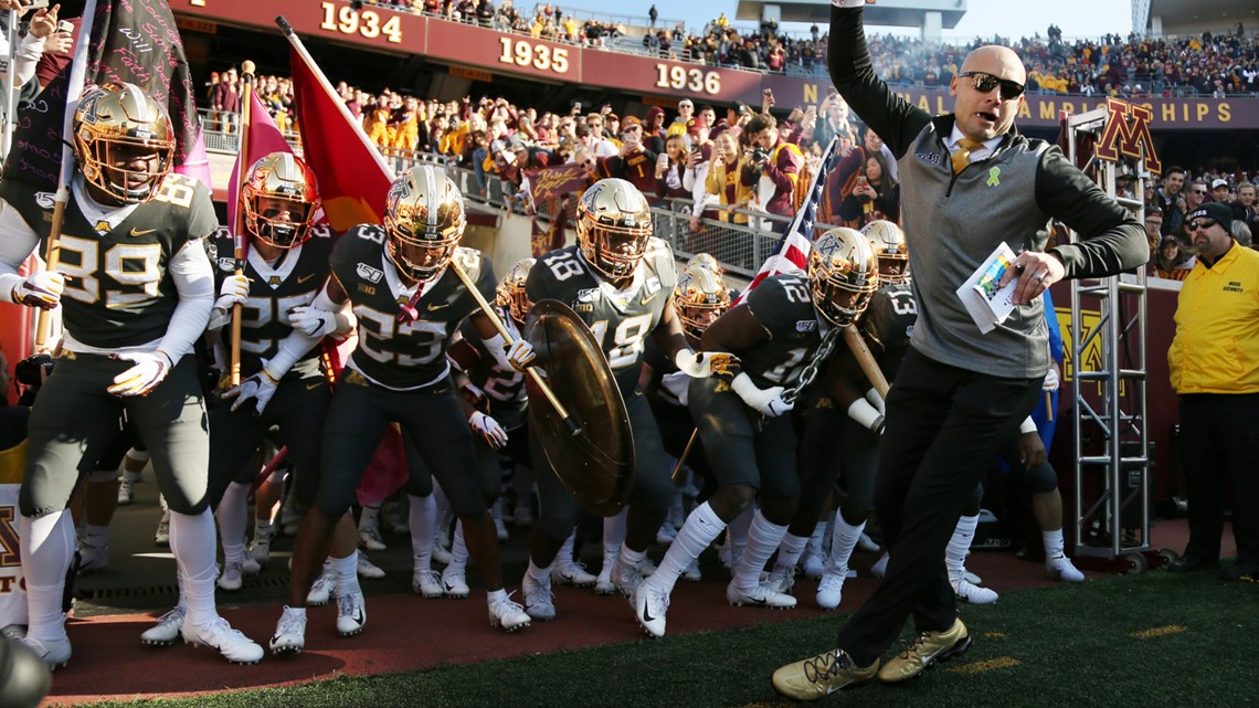 P.J. Fleck signs new 7-year deal with U of M