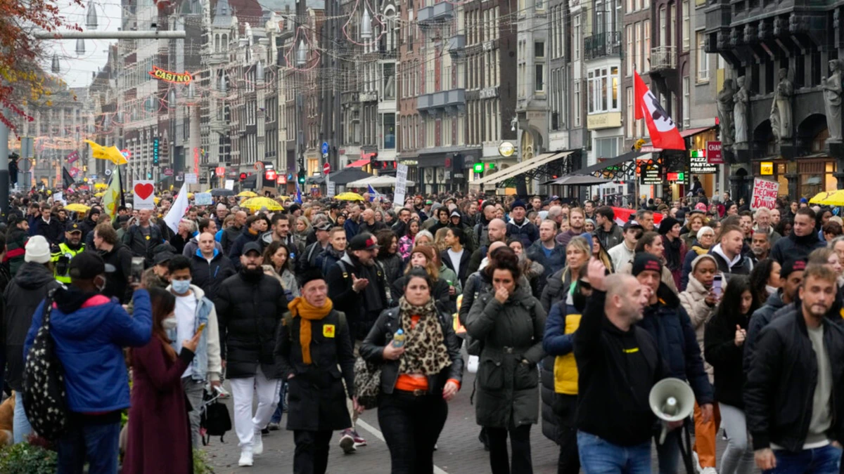 Dutch Riot Over COVID Restrictions a Second Night time; 7 Arrested