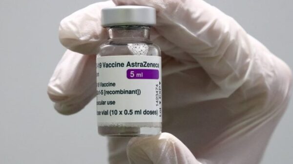 Health Canada adds autoimmune disorder warning to AstraZeneca, J&J COVID-19 vaccines – National