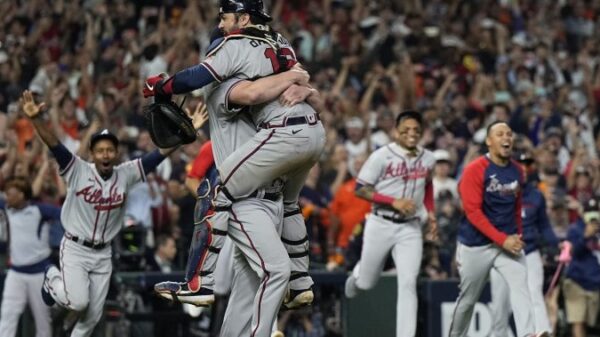 Atlanta Braves win 1st World Series title since 1995, defeating Houston Astros 7-0 – National