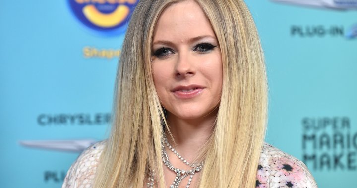 Avril Lavigne declares first cross-Canada tour in additional than a decade