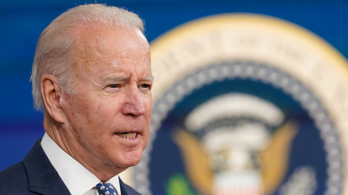 Biden desires vaccinations, no extra restrictions as omicron spreads