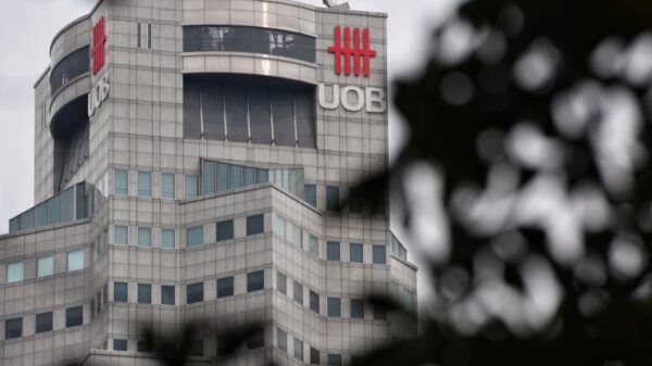 UOB Q3 profit jumps 57% to .05 billion, above estimates, Banking News & Top Stories