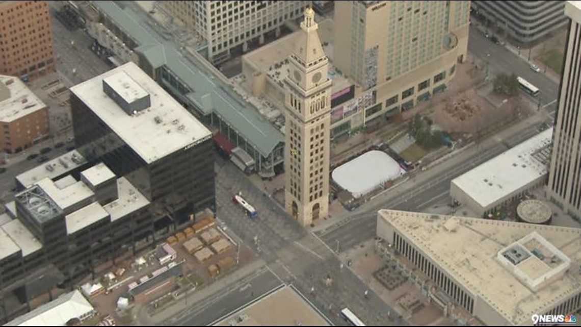 Ice-skating rink returns to Skyline Park in downtown Denver