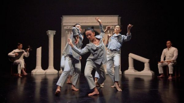 Dance evaluation: Chowk, Siong Leng’s fusion a daring gamble with unsure pay-off, Arts Information & Prime Tales