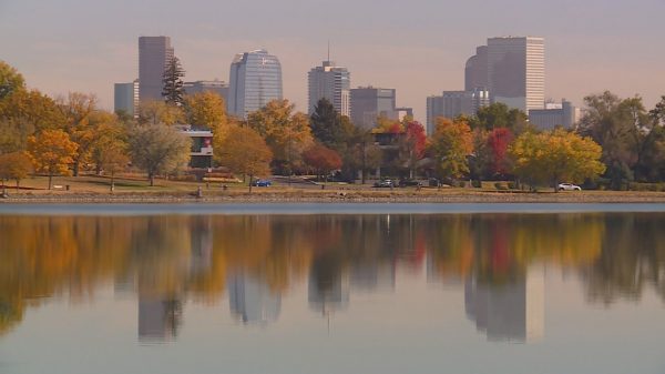 Why has it been so heat and dry in Denver?