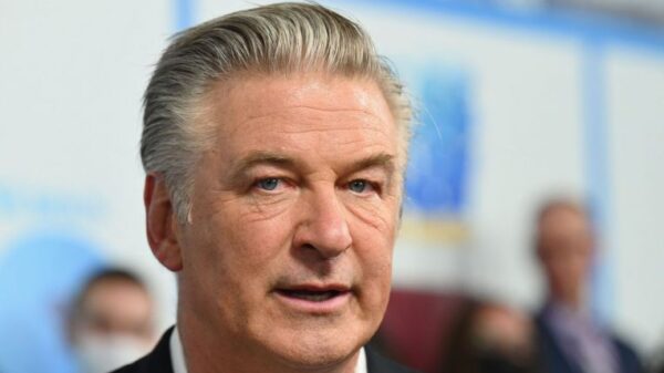 Alec Baldwin calls for police on film sets to monitor gun safety, Entertainment News & Top Stories