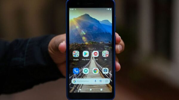 Google, Indian billionaire Ambani launch budget smartphone, Tech News News & Top Stories