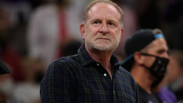 NBA: Phoenix Suns owner Robert Sarver accused of racism, sexism in ESPN report, Basketball News & Top Stories