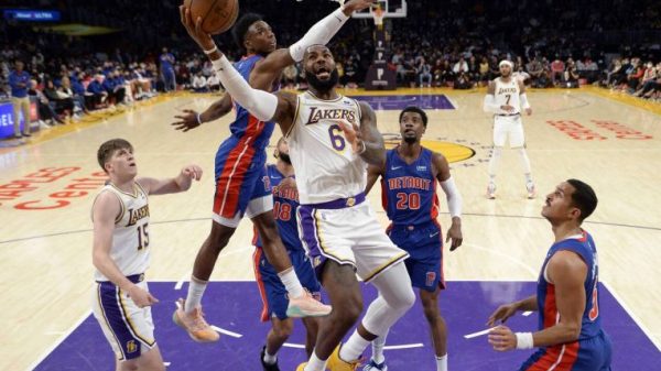 NBA: No repeat of fracas as LeBron James scores 33 to guide Lakers previous Pistons once more, Basketball Information & Prime Tales