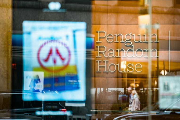 US Justice Dept sues to stop Penguin Random House from acquiring rival Simon & Schuster, Arts News & Top Stories
