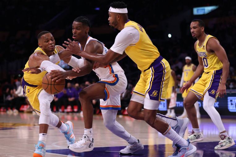 NBA: Shai Gilgeous-Alexander leads Thunder to another win over LeBron-less Lakers, Basketball News & Top Stories