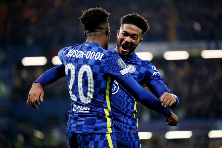 Soccer: Chelsea thrash Juve 4-0 to succeed in Champions League knockout stage, Soccer Information & High Tales