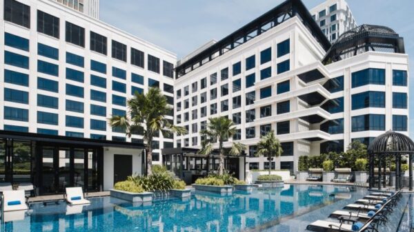 Liquidators of Park Hotel Management seek to wind up its subsidiary , Companies & Markets News & Top Stories