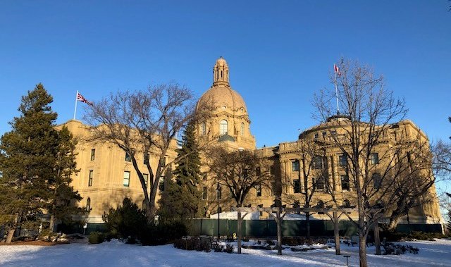 Alberta UCP MLAs advised to not journey internationally over holidays amid COVID-19 uncertainty