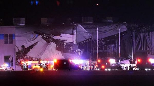 A minimum of 2 lifeless, dozens trapped as a number of tornadoes tear via central U.S. – Nationwide