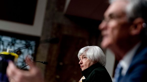 Yellen Defends Spending Plans Amid Rising Angst Over Larger Inflation