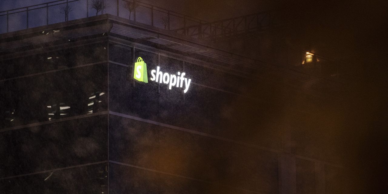 5 Publishers Sue Shopify Over ‘Textbook Pirates’