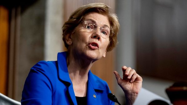 Elizabeth Warren Presses Jerome Powell for Info on Buying and selling Controversy