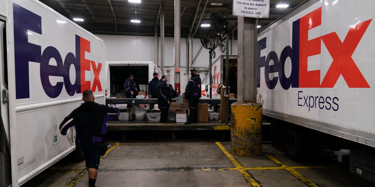 FedEx Income Rises however Labor Shortages Proceed to Dent Enterprise