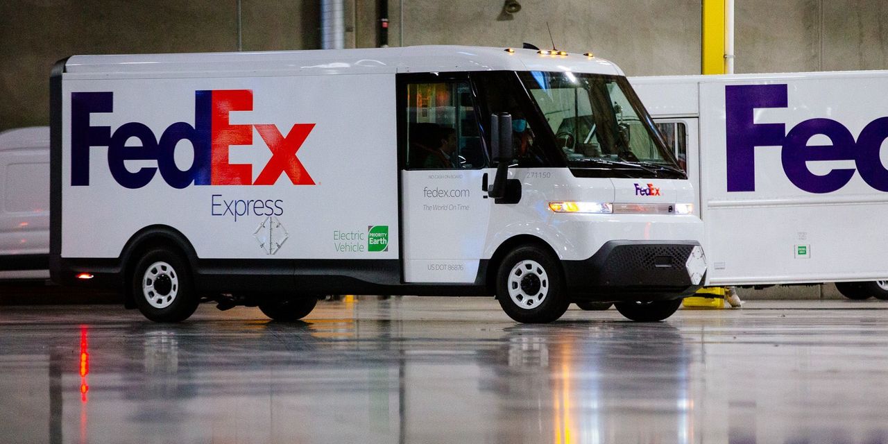 FedEx Receives First 5 of Its 500 Electrical-Van Order From BrightDrop