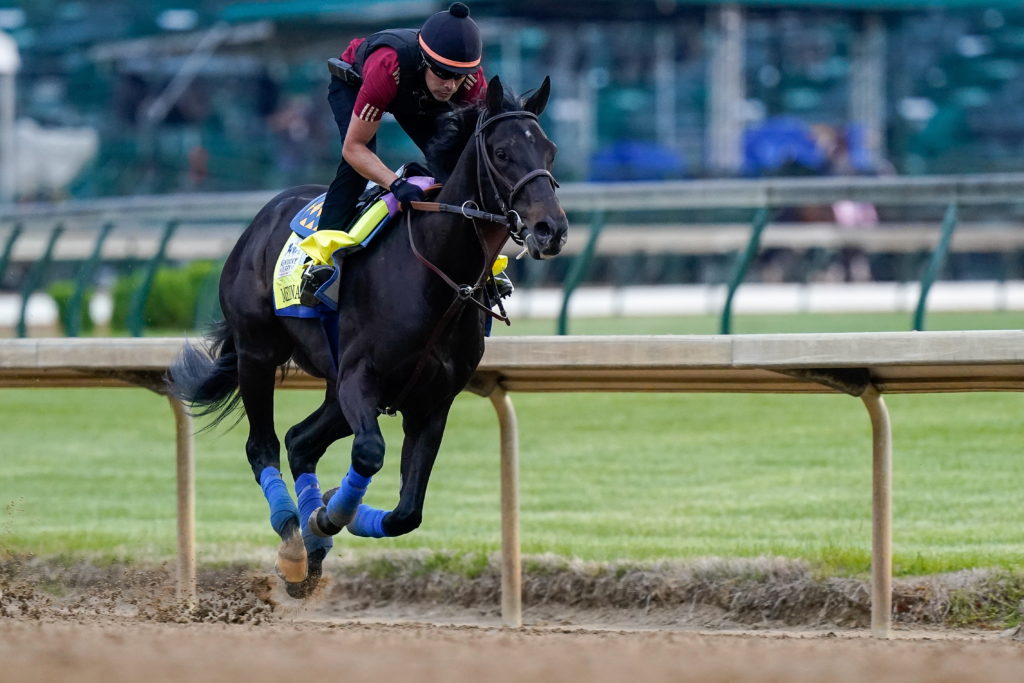 Kentucky Derby winner Medina Spirit collapses, dies in California