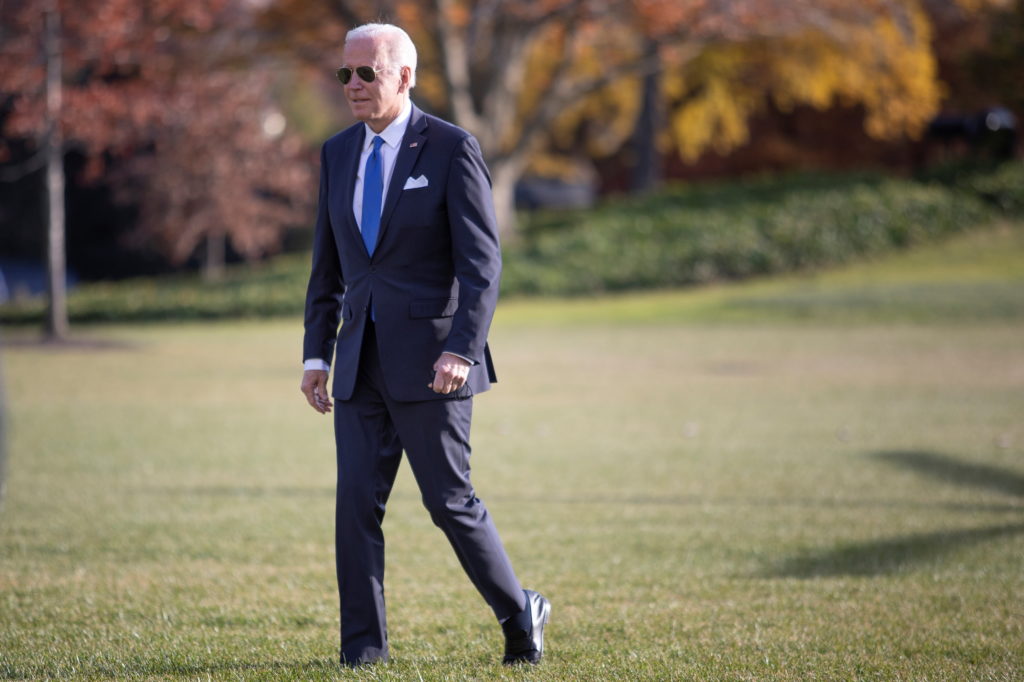 Biden order would make U.S. authorities carbon impartial by 2050