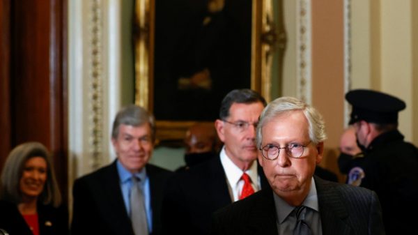 Congressional leaders attain elaborate deal to boost debt ceiling